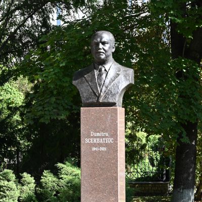 Unveiling of the bust of Professor Dumitru Scerbatiuc